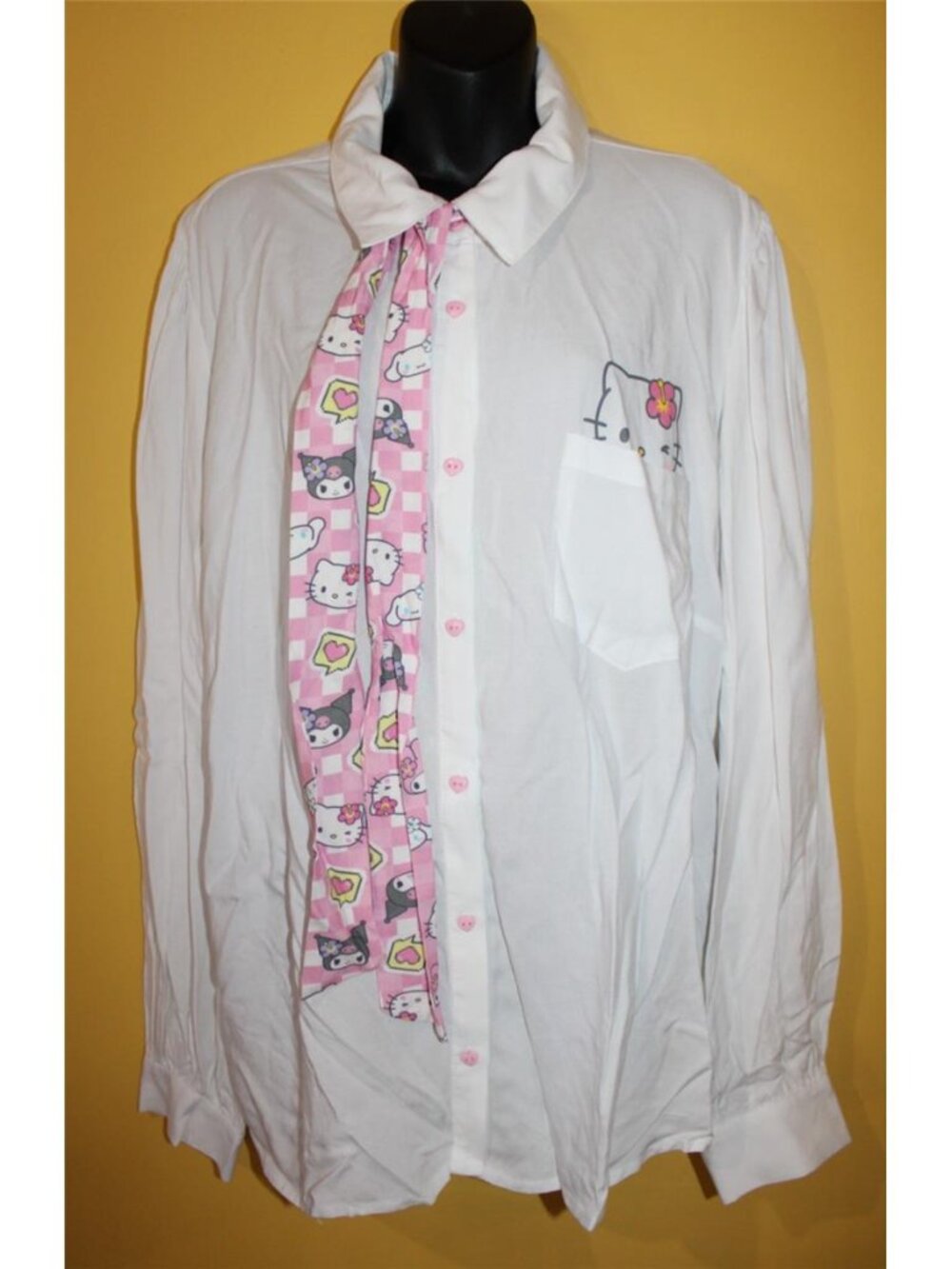 NWT Torrid Hello Kitty & Friends Kogyaru 3 3x Woven Long Slv Button Up Blouse
